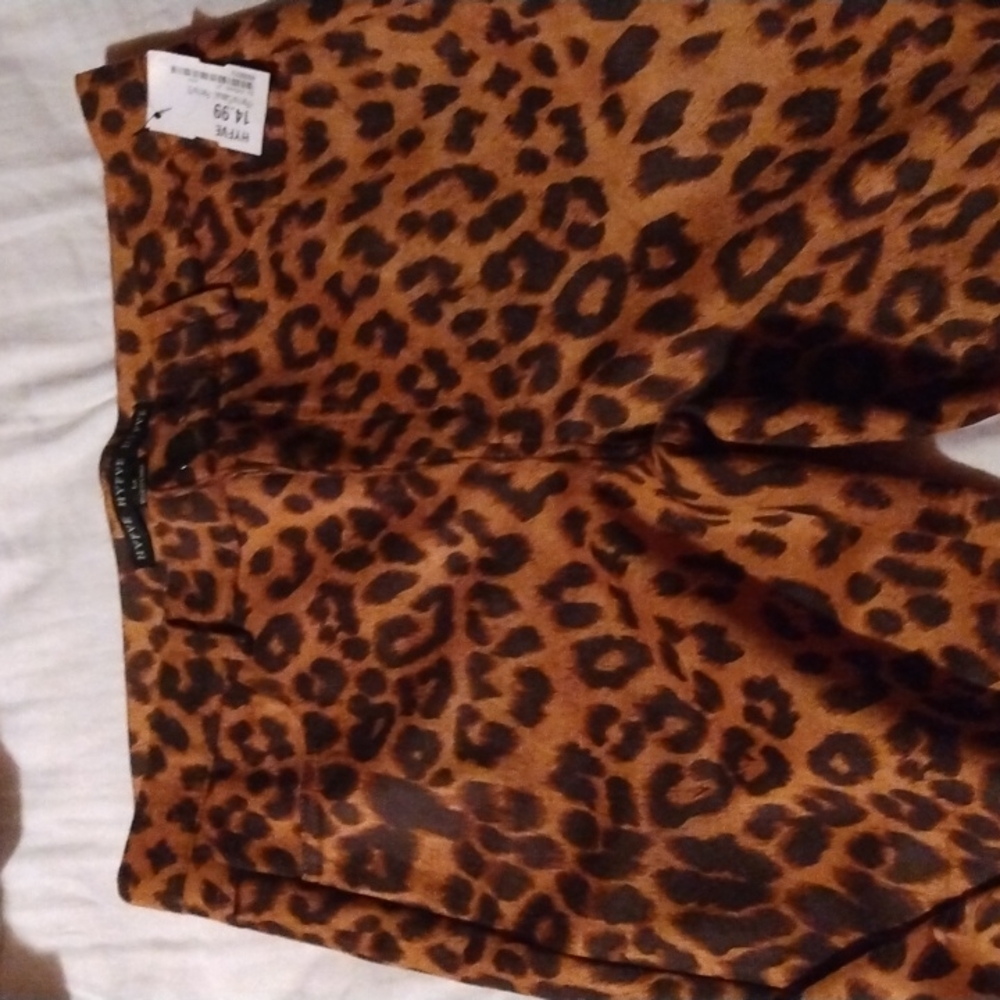 Pants - Picture 2 of 3